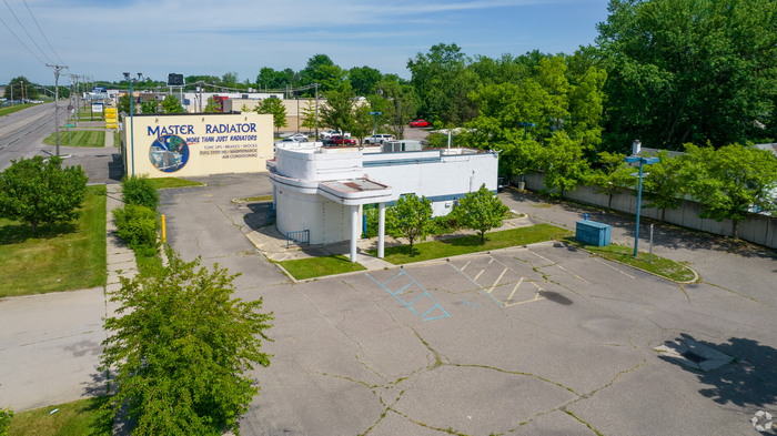 White Castle Restaurant - Photo From Real Estate Listing (newer photo)